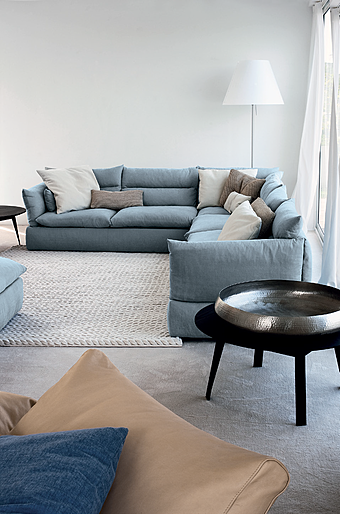 Couch COMPOS 09