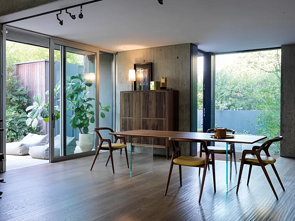 Credenza in noce con ante DALE Eleva A 124 fabbrica DALE dall'Italia. Foto №2
