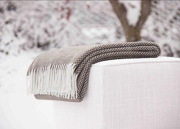 Coperta in tessuto tinta unita Atmosphera Hold HL.PLA fabbrica ATMOSPHERA dall'Italia. Foto №2