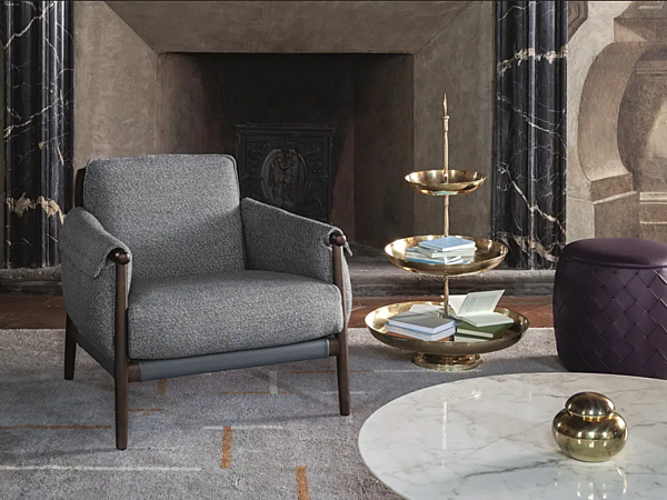 Poltrona in tessuto con braccioli Times Lounge Poltrona Frau fabbrica POLTRONA FRAU dall'Italia. Foto №13