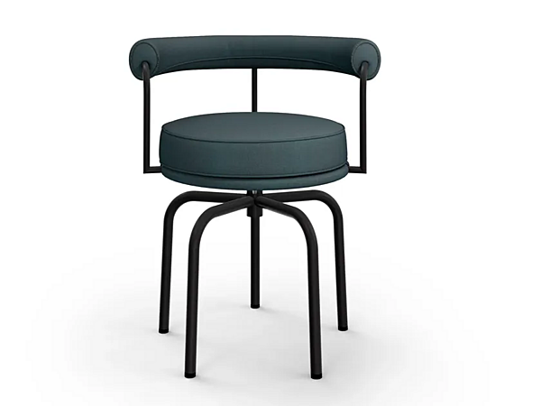 Poltrona girevole con braccioli in materiale durevole CASSINA 7 007 fabbrica CASSINA dall'Italia. Foto №1