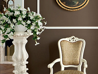 Pedestallo in legno Modenese Luxury Interiors 13624 fabbrica MODENESE GASTONE dall'Italia