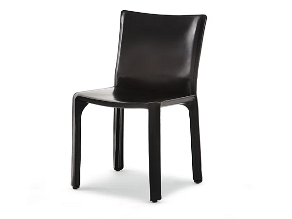 Poltrona in pelle conciata 412 CAB CASSINA fabbrica CASSINA dall'Italia. Foto №1