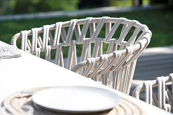 Sedia da giardino in alluminio verniciato a polvere con braccioli Emma Cross VARASCHIN 24810/24811, 24810L/24811L fabbrica VARASCHIN dall'Italia. Foto №11