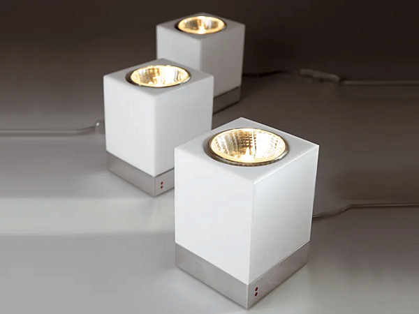Lampada da tavolo in vetro Cubetto Fabbian fabbrica Fabbian dall'Italia. Foto №4