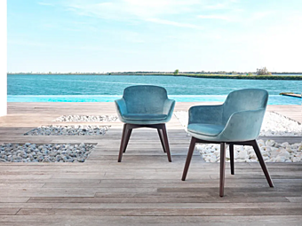 Poltrona con braccioli in velluto GYFORM Chanel fabbrica Gyform dall'Italia