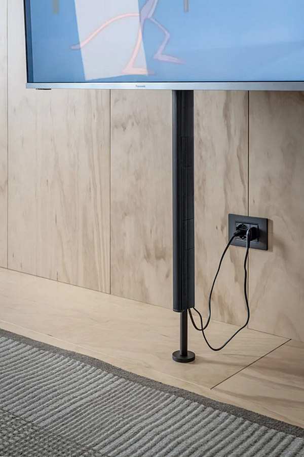 Mobile TV cabinet in metal with cable management Kristalia Avenue Up fabbrica Kristalia dall'Italia. Foto №7
