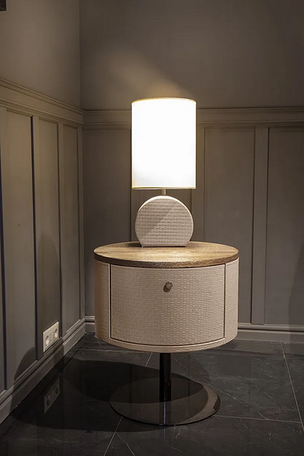 Lampada da tavolo in pelle FORMITALIA Meridian fabbrica FORMITALIA dall'Italia. Foto №2