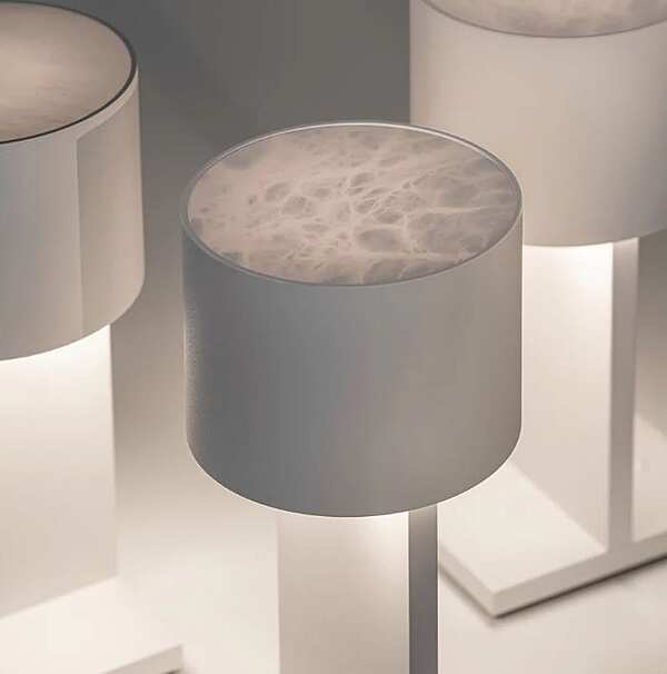 Lampada da tavolo DELTALIGHT Pisco fabbrica DELTALIGHT dall'Italia. Foto №3