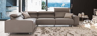 Couch 581