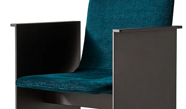 Poltrona imbottita con braccioli Flutz CASSINA fabbrica CASSINA dall'Italia. Foto №7