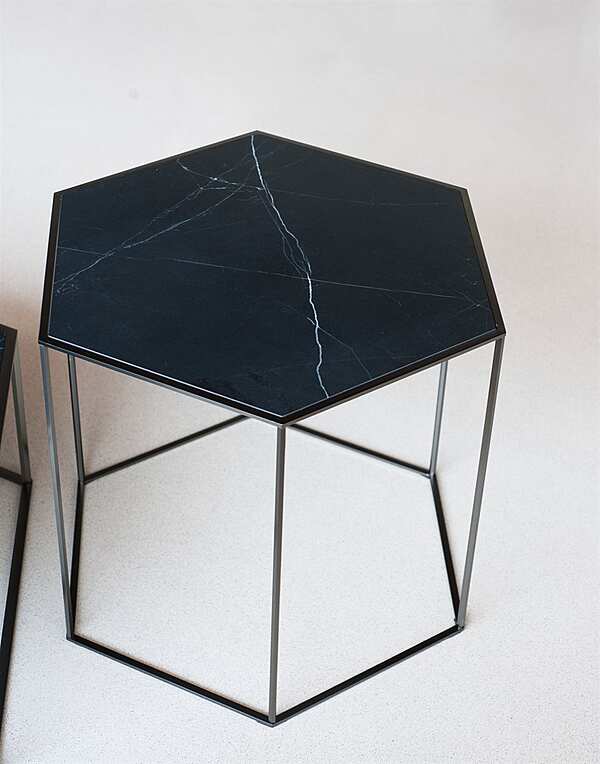 Tavolino da caffe DESALTO Hexagon Tris - "Metal" sheet top 691 fabbrica DESALTO dall'Italia. Foto №8