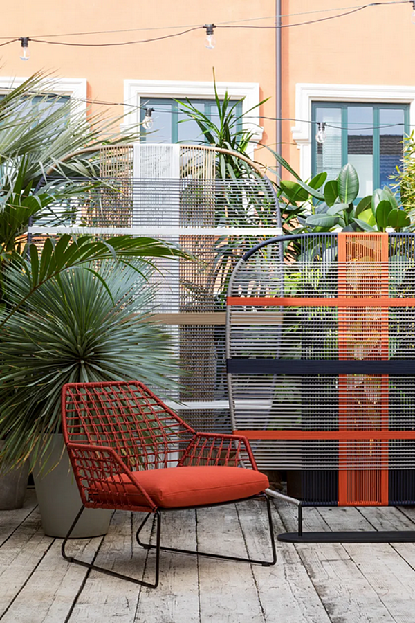 Poltrona da giardino in tessuto tecnico con copertura removibile e braccioli Saba collezione New York Soleil fabbrica SABA dall'Italia. Foto №4