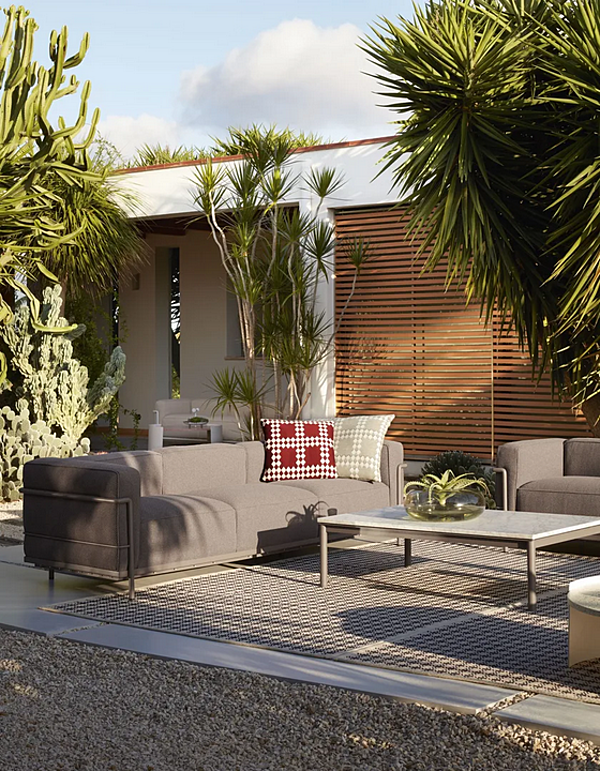 Divano da giardino a tre posti in tessuto CASSINA Grand Confort 003 fabbrica CASSINA dall'Italia. Foto №4
