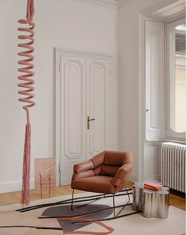 Poltrona con braccioli in tessuto Saba New York fabbrica SABA dall'Italia. Foto №3