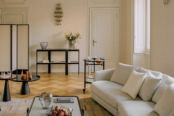 Троллей с деревянной и стеклянной столешницей POLTRONA FRAU DUO fabbrica POLTRONA FRAU dall'Italia. Foto №8