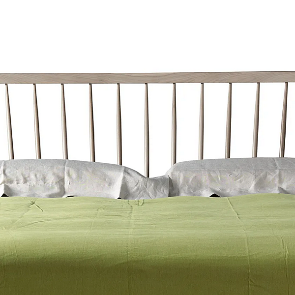 Letto matrimoniale in noce con testata imbottita DALE Leggiadro P 620 fabbrica DALE dall'Italia. Foto №3