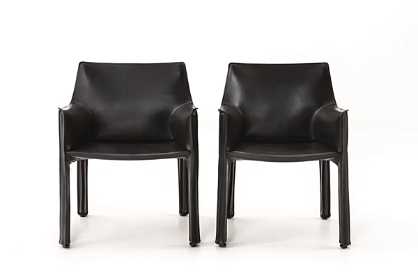 Poltrona in pelle conciata con braccioli CASSINA 413 CAB fabbrica CASSINA dall'Italia. Foto №7