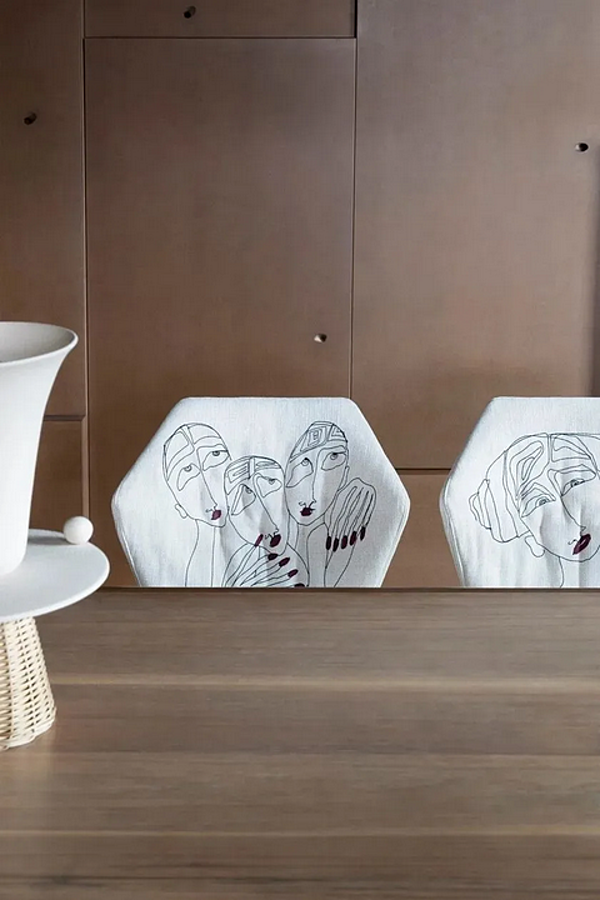 Sedia con base a slitta in tessuto New York Saba Italia fabbrica SABA dall'Italia. Foto №6