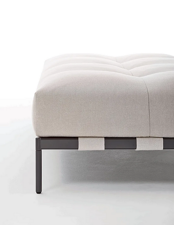 Divano angolare in tessuto Pixel Light interno Saba fabbrica SABA dall'Italia. Foto №8