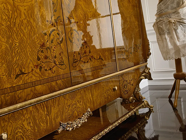 Armadio Dolcevita in legno A.R. Arredamenti 260 fabbrica A.R.ARREDAMENTI SRL dall'Italia. Foto №2