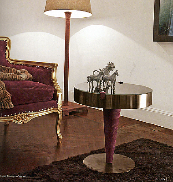 Stand LONGHI (F. lli LONGHI) Y 709 fabbrica LONGHI (F.LLI LONGHI) dall'Italia. Foto №1