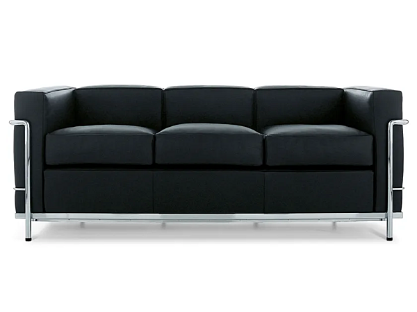 Divano in pelle a tre posti con braccioli CASSINA Grand Confort piccolo modello 002 fabbrica CASSINA dall'Italia. Foto №1