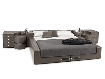Letto matrimoniale in pelle con comodini integrati Tucroma I 4 Mariani