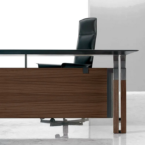 Scrivania esecutiva rettangolare in legno con piano in pelle I 4 Mariani Paso Doble fabbrica i 4 Mariani dall'Italia. Foto №3