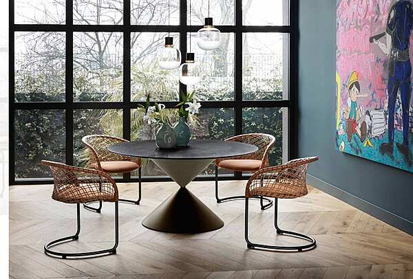 Poltrona MIDJ P47 S2140P00 fabbrica MIDJ dall'Italia. Foto №3