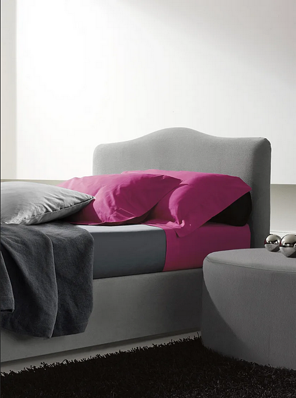Letto matrimoniale con testata imbottita Fiaba Duomo Design fabbrica Duomo Design dall'Italia. Foto №2