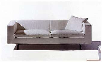 Couch 3A02