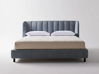 Letto matrimoniale con testiera imbottita in tessuto Nube Italia Yard