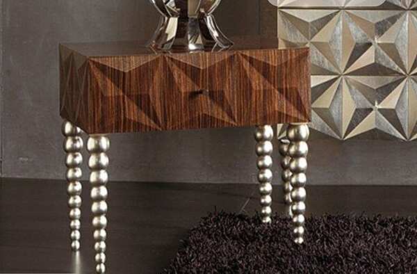 Тумбочка прикроватная деревянная с ящиками DIAMANTE Bizzotto Italia fabbrica Bizzotto Italia dall'Italia. Foto №1