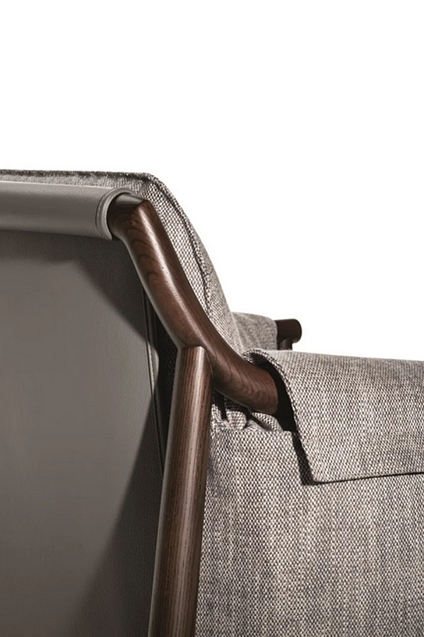 Poltrona in tessuto con braccioli Times Lounge Poltrona Frau fabbrica POLTRONA FRAU dall'Italia. Foto №11