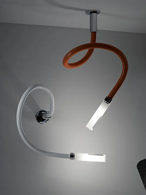 Lampada da parete in silicone con braccio snodato Fabbian Snake fabbrica Fabbian dall'Italia. Foto №6