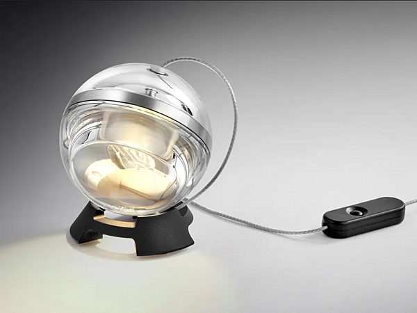 Lampada da tavolo LED regolabile in metallo Lumina Limbus Eye fabbrica Lumina dall'Italia. Foto №3