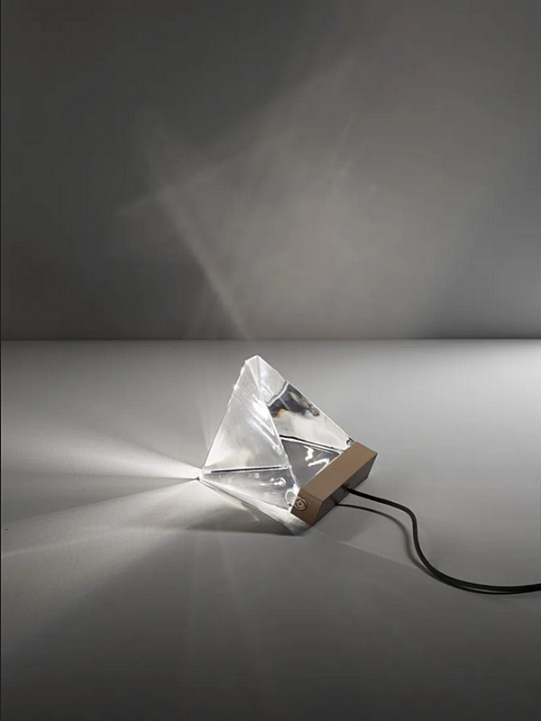 Lampada da tavolo a LED in cristallo Tripla Fabbian fabbrica Fabbian dall'Italia. Foto №3