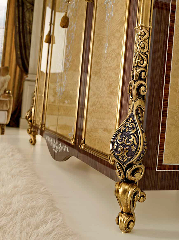 Armadio A. R. ARREDAMENTI SRL 560 fabbrica A.R.ARREDAMENTI SRL dall'Italia. Foto №2