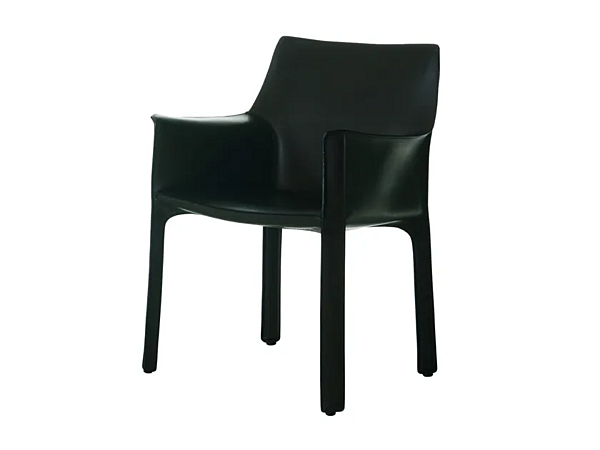 Poltrona in pelle conciata con braccioli CASSINA 413 CAB fabbrica CASSINA dall'Italia. Foto №4