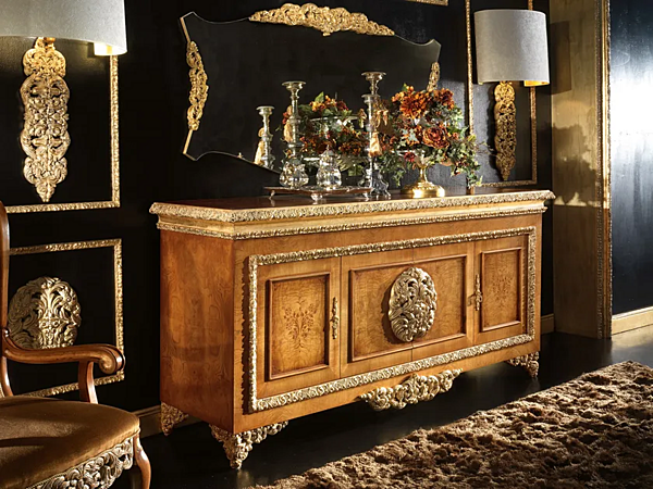 Credenza con porte in legno A.R. Arredamenti Royal 703 fabbrica A.R.ARREDAMENTI SRL dall'Italia. Foto №3