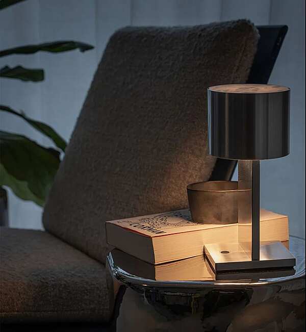 Lampada da tavolo DELTALIGHT Pisco fabbrica DELTALIGHT dall'Italia. Foto №5