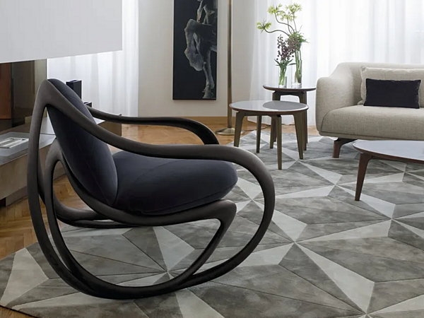 Poltrona a dondolo con braccioli in legno GIORGETTI MOVE 69810 fabbrica GIORGETTI dall'Italia. Foto №4