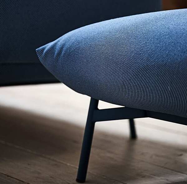 Pouf MIDJ Area S2090B1 fabbrica MIDJ dall'Italia. Foto №4