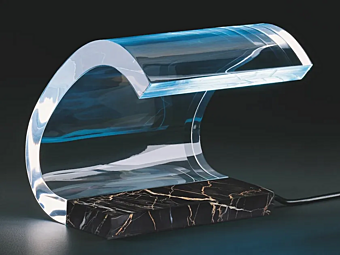 Lampada da tavolo in marmo Portoro e PMMA Acrilica 281 60th Oluce 281 fabbrica Oluce dall'Italia