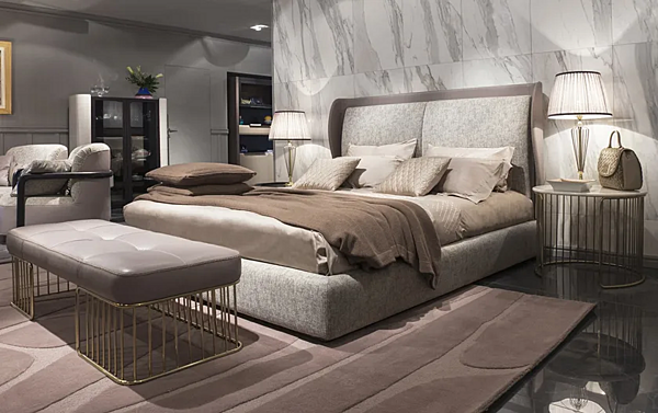 Letto matrimoniale con spalliera imbottita in tessuto Louisiana FORMITALIA fabbrica FORMITALIA dall'Italia. Foto №5