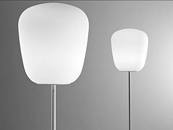 Lampada da terra in vetro fluorescente alogena Fabbian Lumi Baka fabbrica Fabbian dall'Italia. Foto №1