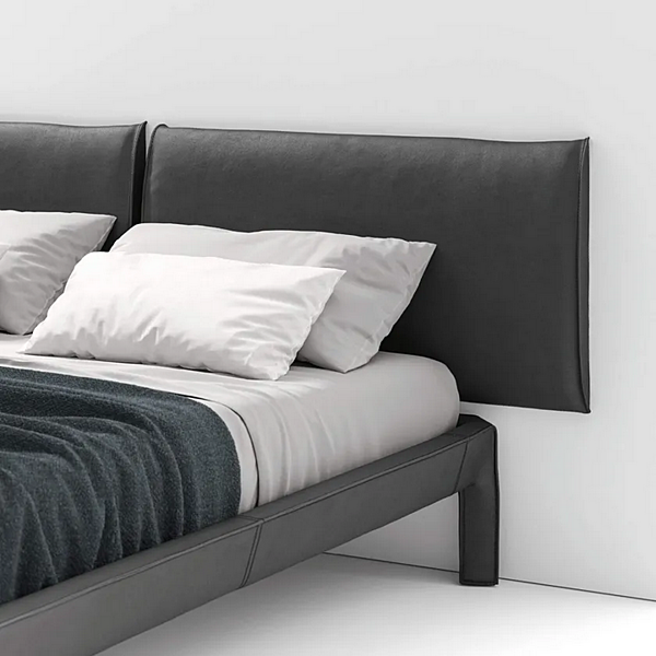 Letto matrimoniale in pelle con testata imbottita CAB NIGHT CASSINA fabbrica CASSINA dall'Italia. Foto №3