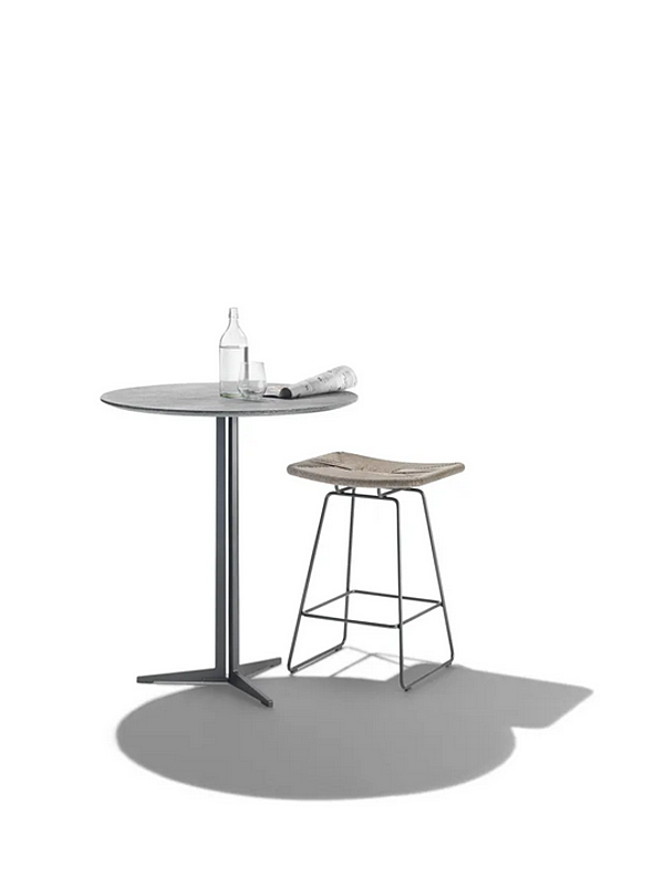 Tavolo alto con base a 3 stelle Fly outdoor FLEXFORM fabbrica FLEXFORM dall'Italia. Foto №2
