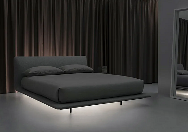 Letto imbottito con illuminazione integrata Kristalia Legri fabbrica Kristalia dall'Italia. Foto №4